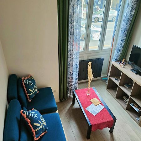 Apartament Studio Hikoki Dinan Zewnętrze zdjęcie