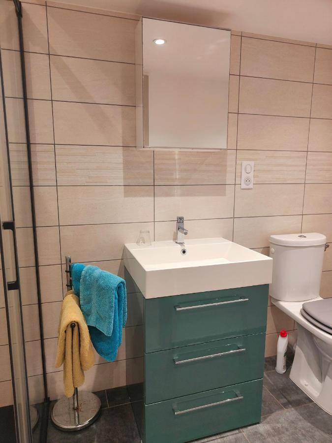 Apartament Studio Hikoki Dinan Zewnętrze zdjęcie